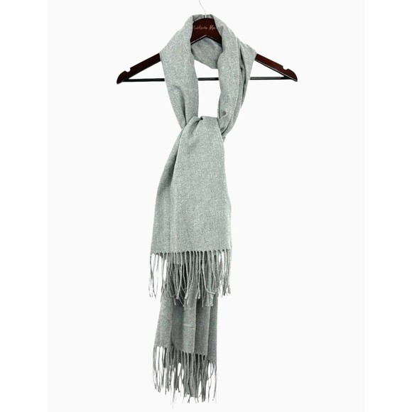Halara Light Heather Gray Scarf 27 X 74 Coastal Super Soft Wrap Fringe Oversized - Picture 1 of 7